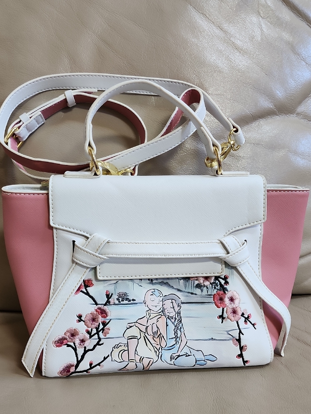 Avatar By Box LunchThe Last Airbender Love Story Crossbody Bag Preowned